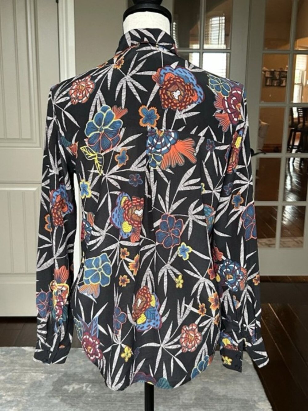 & Other Stories 100% Silk Black Floral Blouse Long Sleeve Romantic Chic Sz 6 - Picture 2 of 11